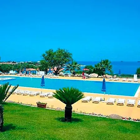 Villaggio Club Dolomiti Sul Mare Hotel